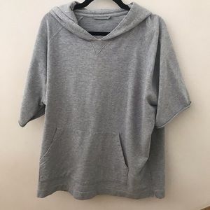 COS shirt sleeve sweatshirt (Men’s M)